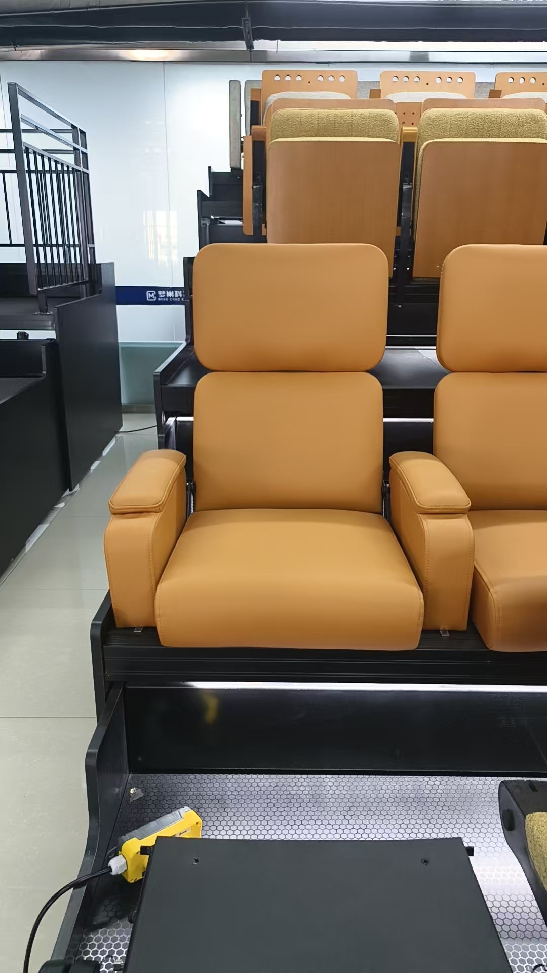 Collider Retractable Auditorium Seat