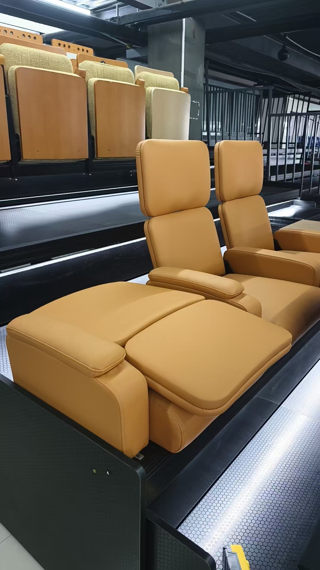Collider Retractable Auditorium Seat