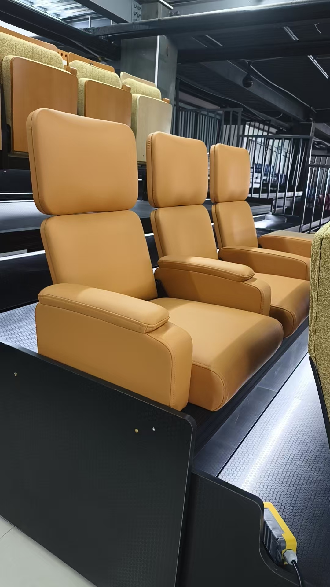 Collider Retractable Auditorium Seat